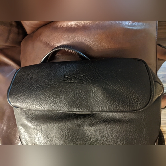 B.O.C. Born Concept Crossbody Shoulder Bag Purse with multiple packets - Picture 5 of 8